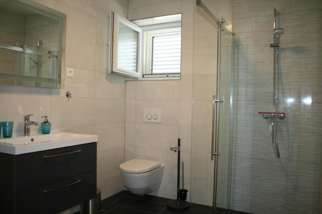 White Anchor Apartman Vodice Kültér fotó