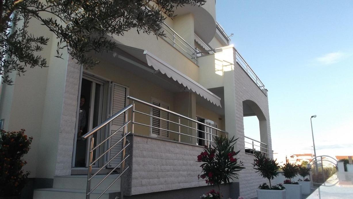 White Anchor Apartman Vodice Kültér fotó