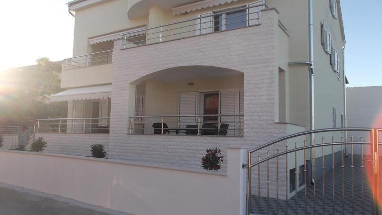 White Anchor Apartman Vodice Kültér fotó